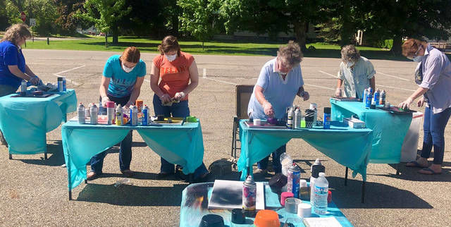 SPRAY PAINT SESSIONS